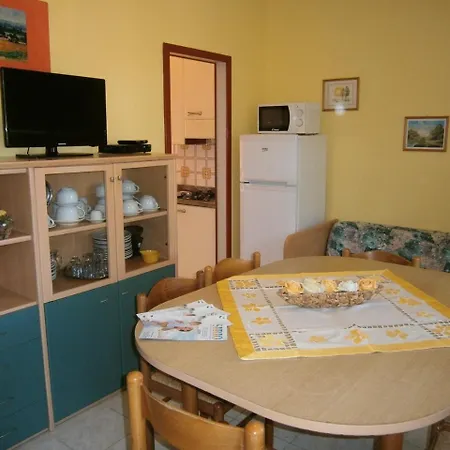 In 24604 Apartment *